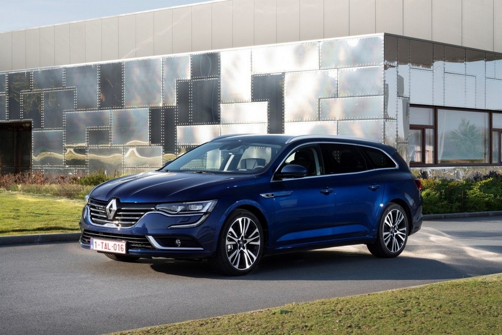 Recenzja średniej wielkości kombi Renault Talisman Estate