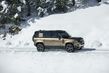 Premiowy pięciodrzwiowy suv Land Rover Defender 110 zdjęcia 8