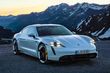 Elektryczny napęd na wszystkie koła sport-sedan Porsche Taycan zdjęcia 15