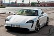 Elektryczny napęd na wszystkie koła sport-sedan Porsche Taycan zdjęcia 4