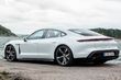 Elektryczny napęd na wszystkie koła sport-sedan Porsche Taycan zdjęcia 6