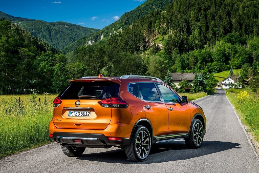 Przegląd trzeciej generacji Nissan X-Trail