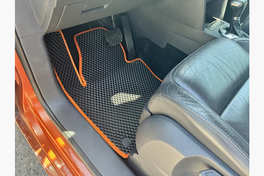 Volkswagen Touran 2003-2010 Dywaniki EVA (czarne) Zdjęcia 14