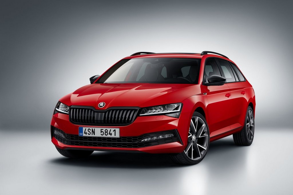Zmodernizowana wersja kombi Skoda Superb Combi