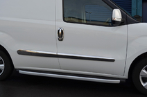 Fiat Doblo II 2010-2022 Nakładki i obwódki na klamki chromowane (8 szt., stal nierdzewna) Carmos - Turecka Stal Nierdzewna zdjęcia 2