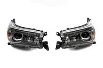 Toyota Hilux 2015- Przednie reflektory OEM V1 2015-2019 (LED, 2 szt) zdjęcia 3