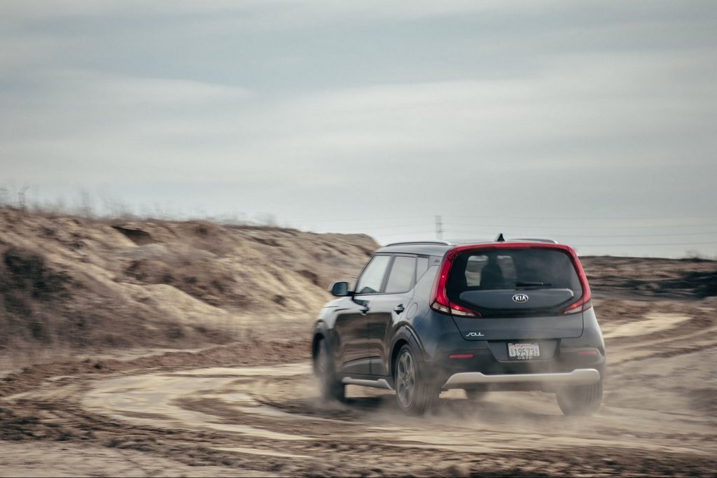 Nowa generacja kompaktowy crossover KIA Soul