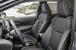 Hybrydowy sedan Toyota Corolla zdjęcia 9