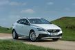 Terenowa modyfikacja hatchbacka Volvo V40 Cross Country zdjęcia 8