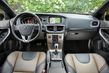 Terenowa modyfikacja hatchbacka Volvo V40 Cross Country zdjęcia 12