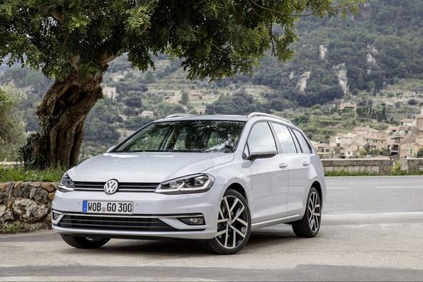 Przegląd kombi Volkswagen Golf Variant