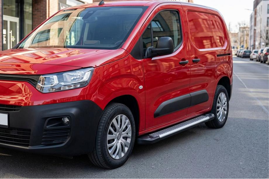 Peugeot Partner/Rifter 2019- Progi Boczne Line (2 szt., Aluminium) Image