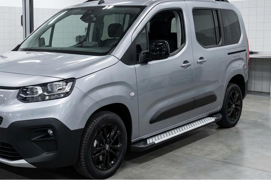 Opel Combo 2019- Progi boczne Allmond Grey (2 szt., aluminium) Image