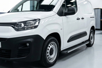 Opel Combo 2019- Progi Boczné Maya V1 (2 szt., Aluminium) zdjęcia 1