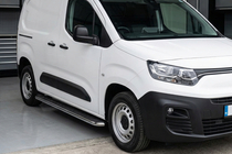 Opel Combo 2019- Progi Boczne Maydos V1 (2 szt., Aluminium i Stal Nierdzewna) zdjęcia 1