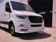 Mercedes Sprinter W907/W910 2018- Nakładka na przedni zderzak V3 (zagruntowana do malowania) zdjęcia 10
