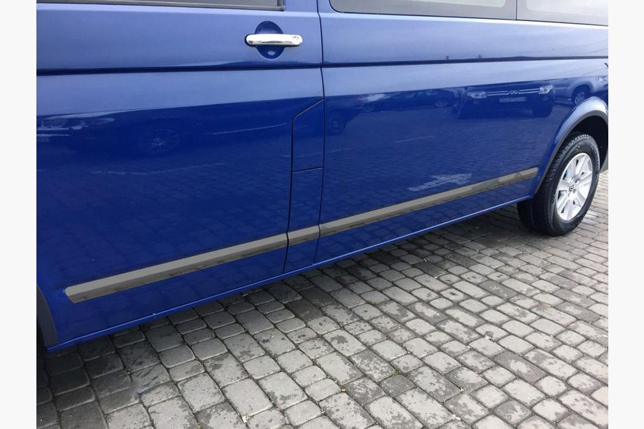 Volkswagen T5 2010-2015 Listwy Drzwiowe (Stal Nierdzewna, Czarny Chrom) Image