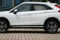 Mitsubishi Eclipse Cross 2017- Listwy drzwiowe OmsaLine (4 szt., stal nierdzewna) zdjęcia 1
