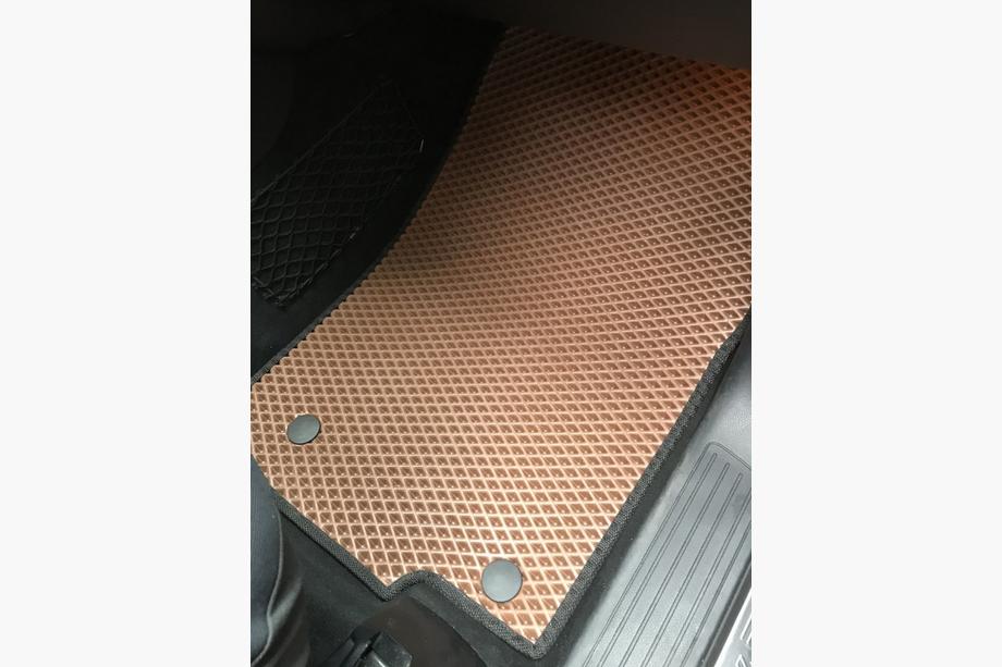 Mercedes GLE/ML class W166 2011-2018 Dywaniki EVA (ceglaste) Zdjęcia 2