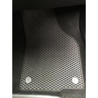 Dywaniki EVA (czarne) Volkswagen Tiguan 2007-2016 zdjęcia 2