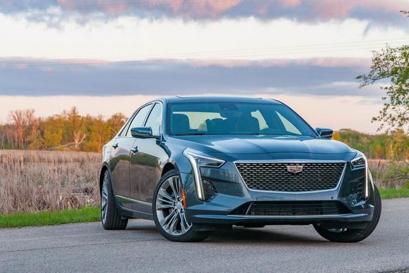 Przegląd nagrody sedan Cadillac CT6