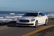 Druga generacja executive sedan KIA K900 zdjęcia 1