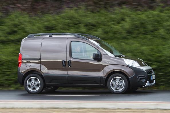 Recenzja odświeżonego mikro vana Fiata Fiorino Cargo Zdjęcie 10