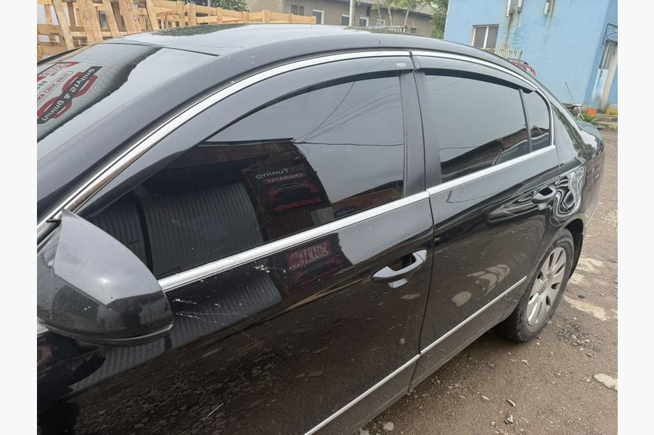 Volkswagen Passat B7 2012-2015 Deflektory szyb z listwą chromowaną SD (EU, 4 szt, Niken) Zdjęcia 1