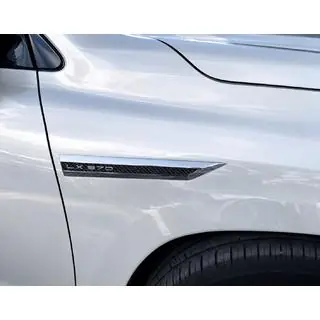 Zestaw emblematow w stylu karbon (4 szt) Lexus LX570/450d 2008-2022 zdjęcia 2