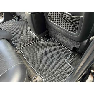 Dywaniki EVA (czarne) Toyota Rav 4 2006-2013 zdjęcia 2