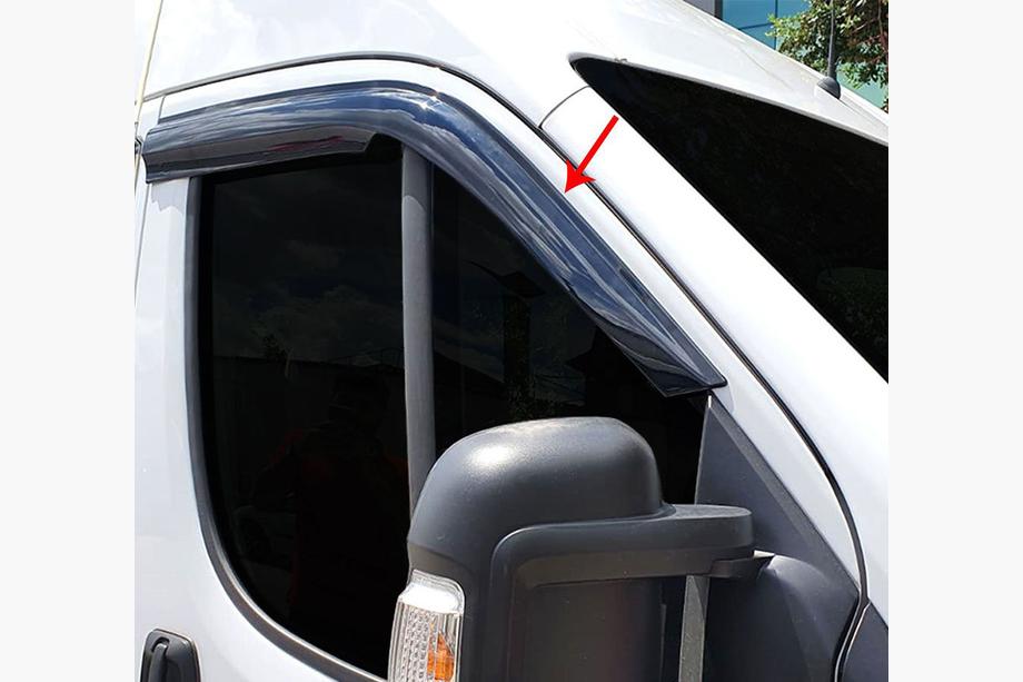 Citroen Jumper 2007-2025 Deflektory Okien (2 szt., Sunplex) Zdjęcia 1