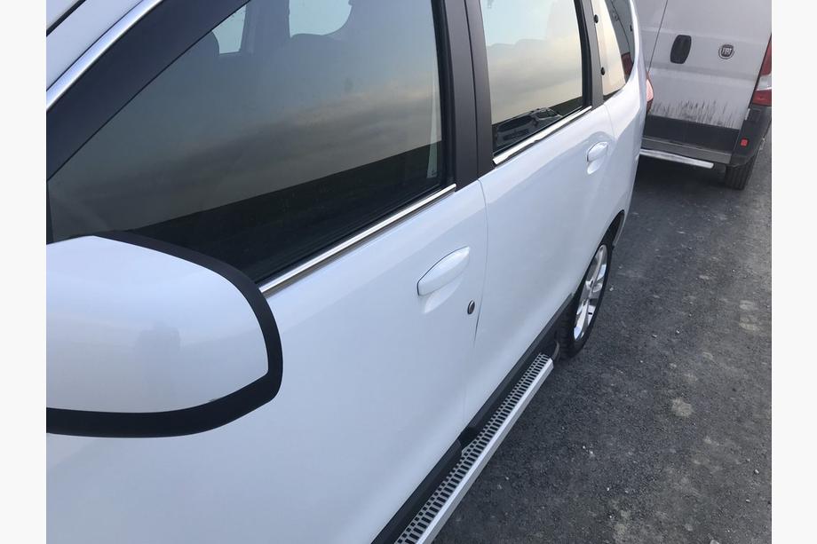 Renault Lodgy 2013-2022 Listwy Ozdobne Okien Stal Nierdzewna (4 szt.) Carmos - Turecka Stal Nierdzewna Image