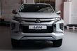 Przegląd zaktualizowanego pickupa Mitsubishi L200 zdjęcia 10