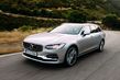 Przegląd pełnowymiarowego Volvo V90 kombi zdjęcia 2
