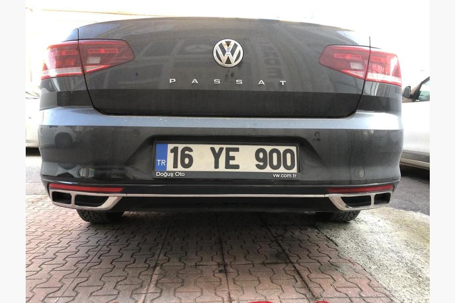 Volkswagen Passat B8 2015-2023 Nakładki na wydech Carmos SD/SW (2019+, 3 szt, stal nierdzewna) Zdjęcia 4