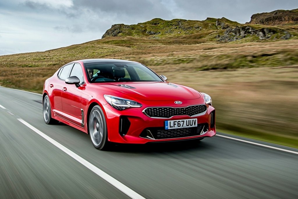 Recenzja pełnowymiarowego liftbacka KIA Stinger