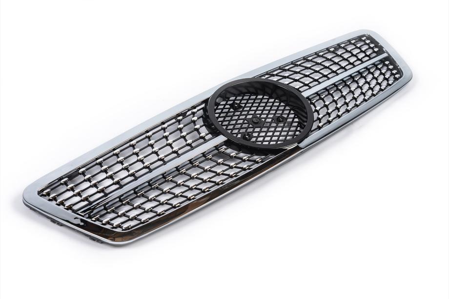 Mercedes C-class W203 2000-2007 Przedni Grill Diamond Silver Zdjęcia 4