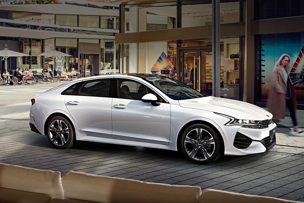 Nowa generacja sedana KIA Optima