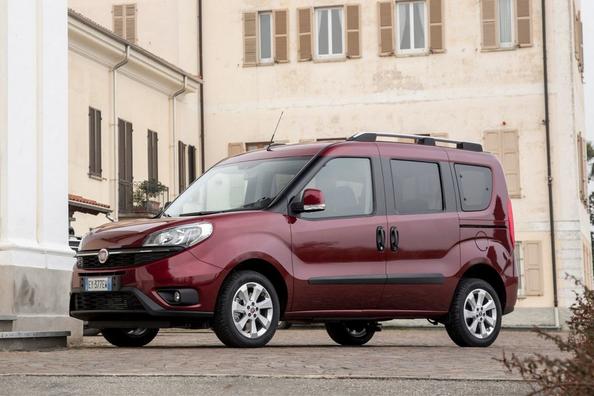 Recenzja zaktualizowanego kompaktowego vana Fiat Doblo