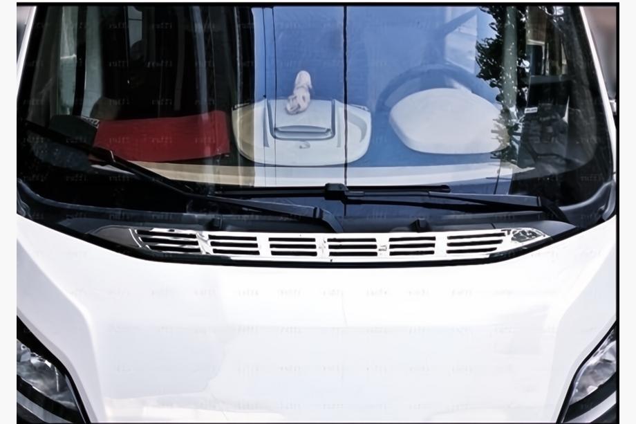 Fiat Ducato 2006-2025 Nakładka na Wylot Powietrza Stal Nierdzewna Image