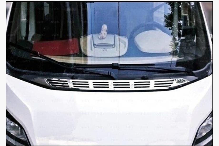 Peugeot Boxer 2006-2025 Nakładka na Wylot Powietrza Stal Nierdzewna Image