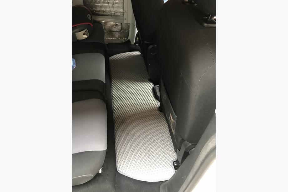 Peugeot Partner Tepee 2008-2018 Dywaniki EVA (Szare) Przód + tył (3 szt.) Zdjęcia 4
