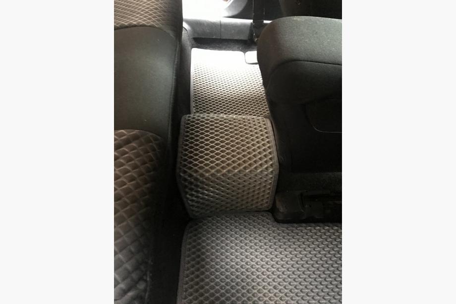 Mitsubishi Lancer X 2008- Dywaniki EVA (jasnoszare) Zdjęcia 5