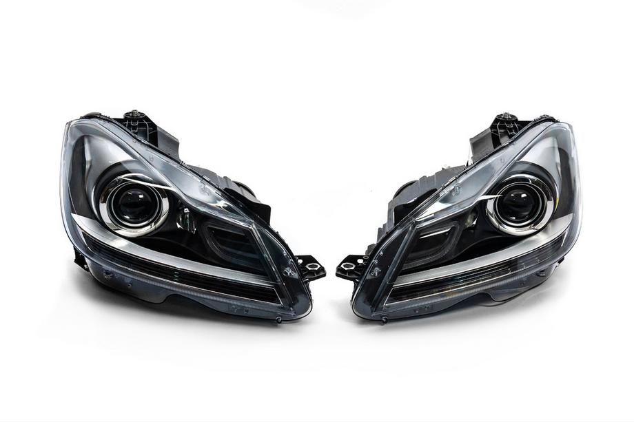 Mercedes C-class W204 2007-2015 Reflektory przednie LED (2011-2015, Zestaw 2 szt.) Zdjęcia 5