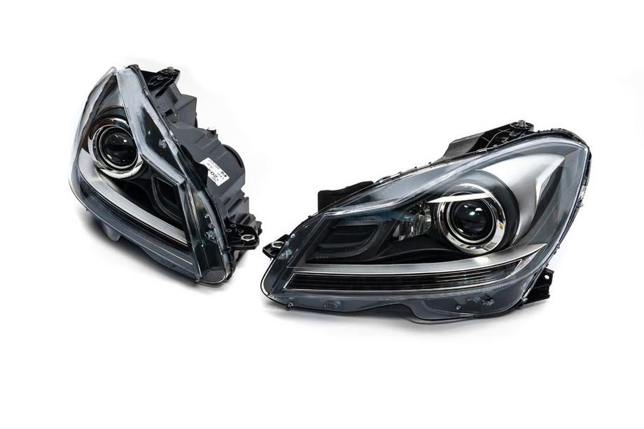 Mercedes C-class W204 2007-2015 Reflektory przednie LED (2011-2015, Zestaw 2 szt.) Zdjęcia 1