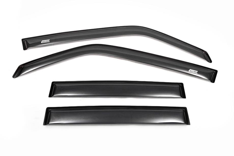 Mitsubishi Pajero Wagon III 1999-2006 Deflektory Okien (4 szt, Perflex Standart) Image