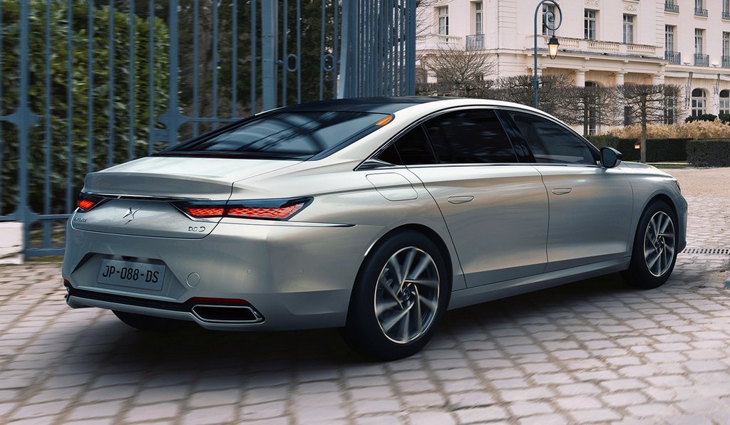 Przegląd nowego nagrody sedan DS 9