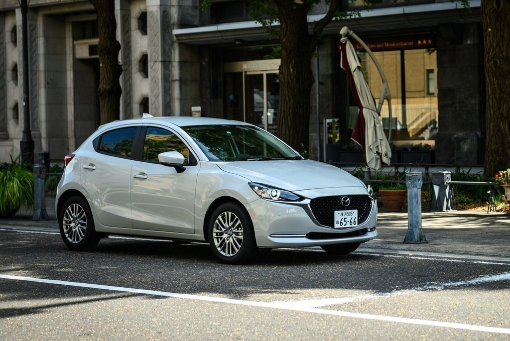 Zaktualizowany subkompaktowy hatchback Mazda 2