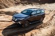 Przegląd ramowej suv Toyota Fortuner zdjęcia 11