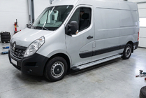 Renault Master 2011-2023 Progi Boczne Maya V2 (2 szt., Aluminium) Długa Baza zdjęcia 1
